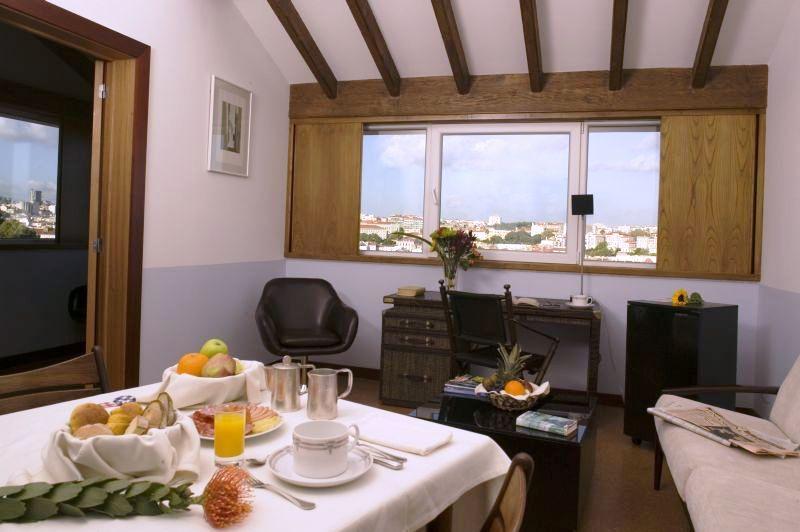 Hotel Principe Real Lisbon Exterior photo