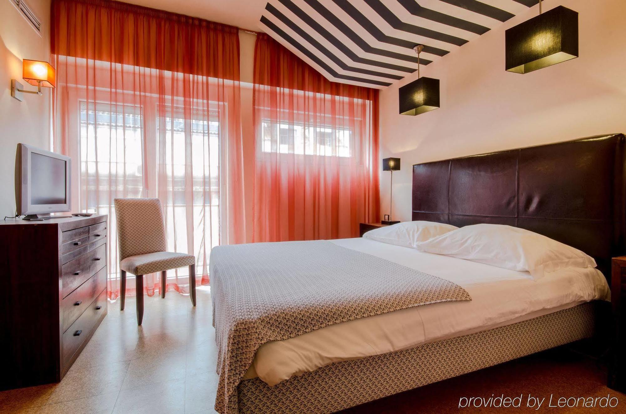 Hotel Principe Real Lisbon Exterior photo