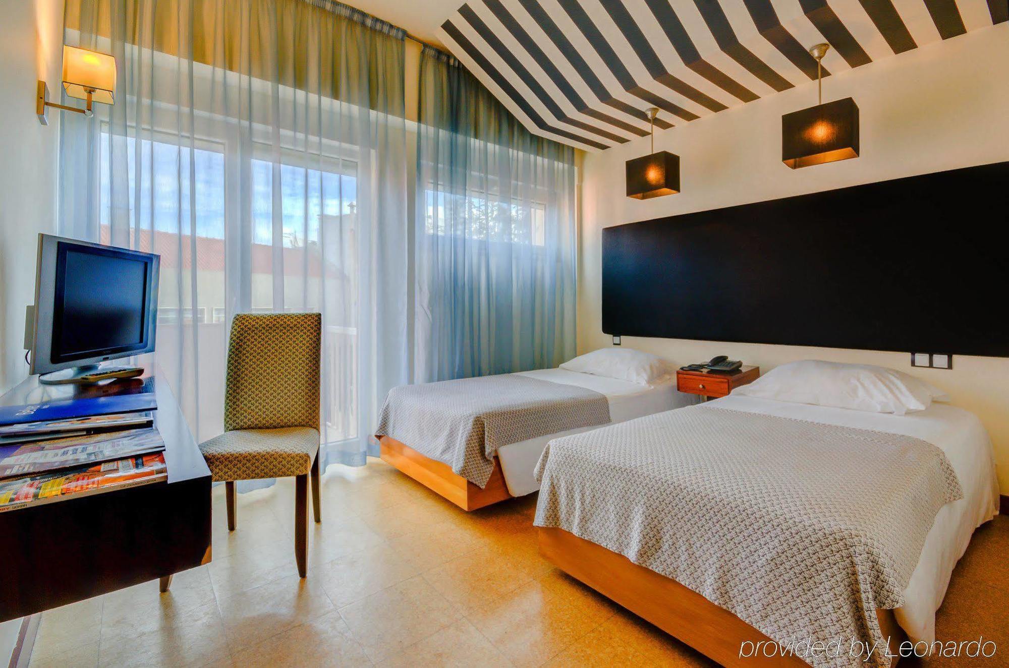 Hotel Principe Real Lisbon Exterior photo